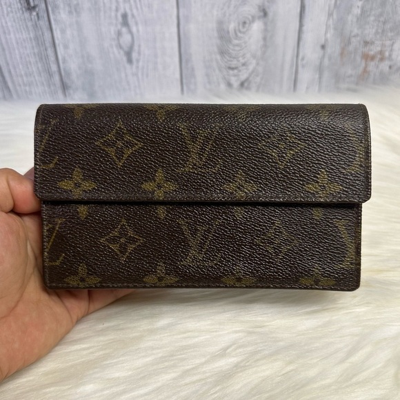LOUIS VUITTON rare vintage zip wallet in monogram - Picture 3 of 17
